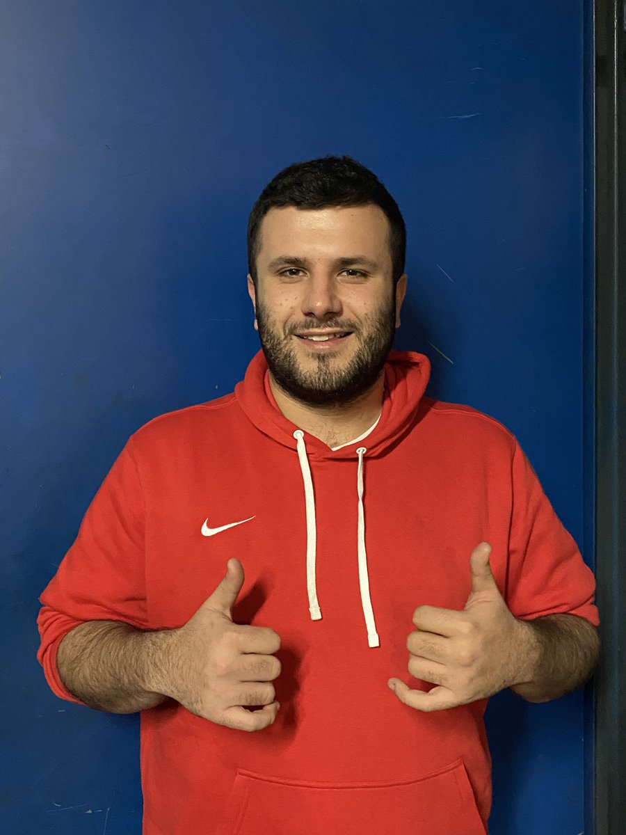 Frohes neues ❤️❤️❤️ wünsche euch allen viel Erfolg bei was auch immer ihr macht bleibt gesund ❤️❤️ 2023 ziehen wir durch ❤️