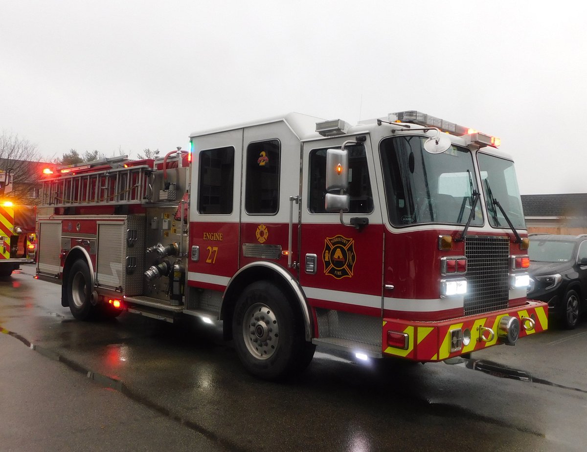 lvltc97's tweet photo. A few last pics for 2022: @NorristownFire Engine and Quint 27, @providence53 Tower 53 and Bridgeport Engine 54 on Forest Avenue @GoodwillFire32 @eng32ine1 @rotondo_nick @RealTrafficdan @pcrs29 @CrabbyMilton @mikeyb4746 @ESV911 @EastCoastAlert @EmergMgt @KMEFire @EONE_FireTrucks https://t.co/bY4TN943MO
