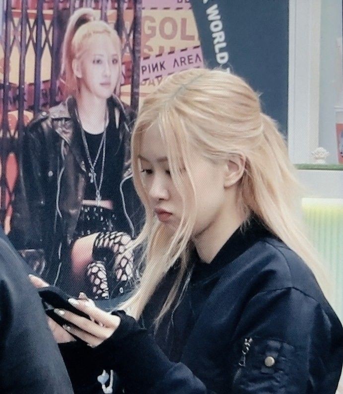 ᥴᥲrᥲmᥱᥣ tweet media