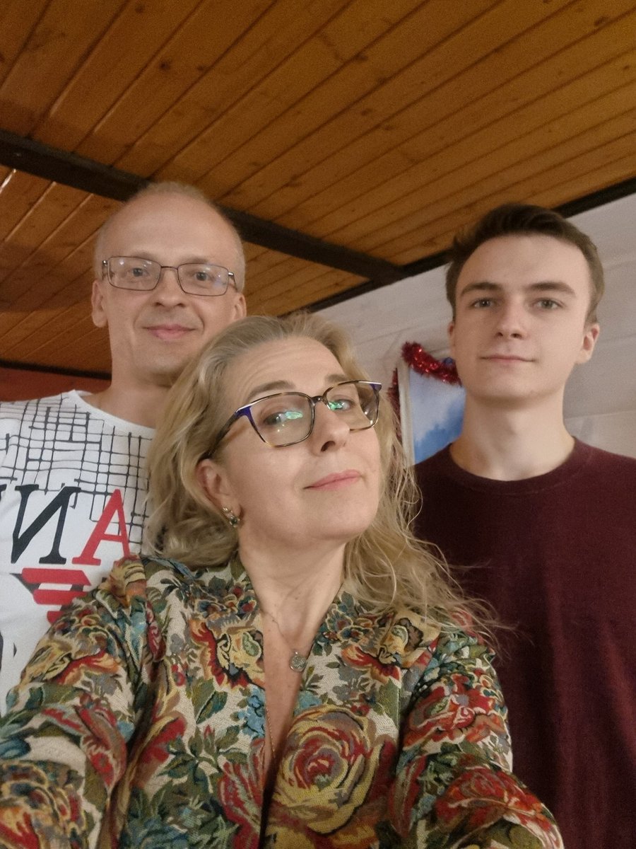 lis24's tweet photo. С новым годом! https://t.co/NOcQNrRzPN