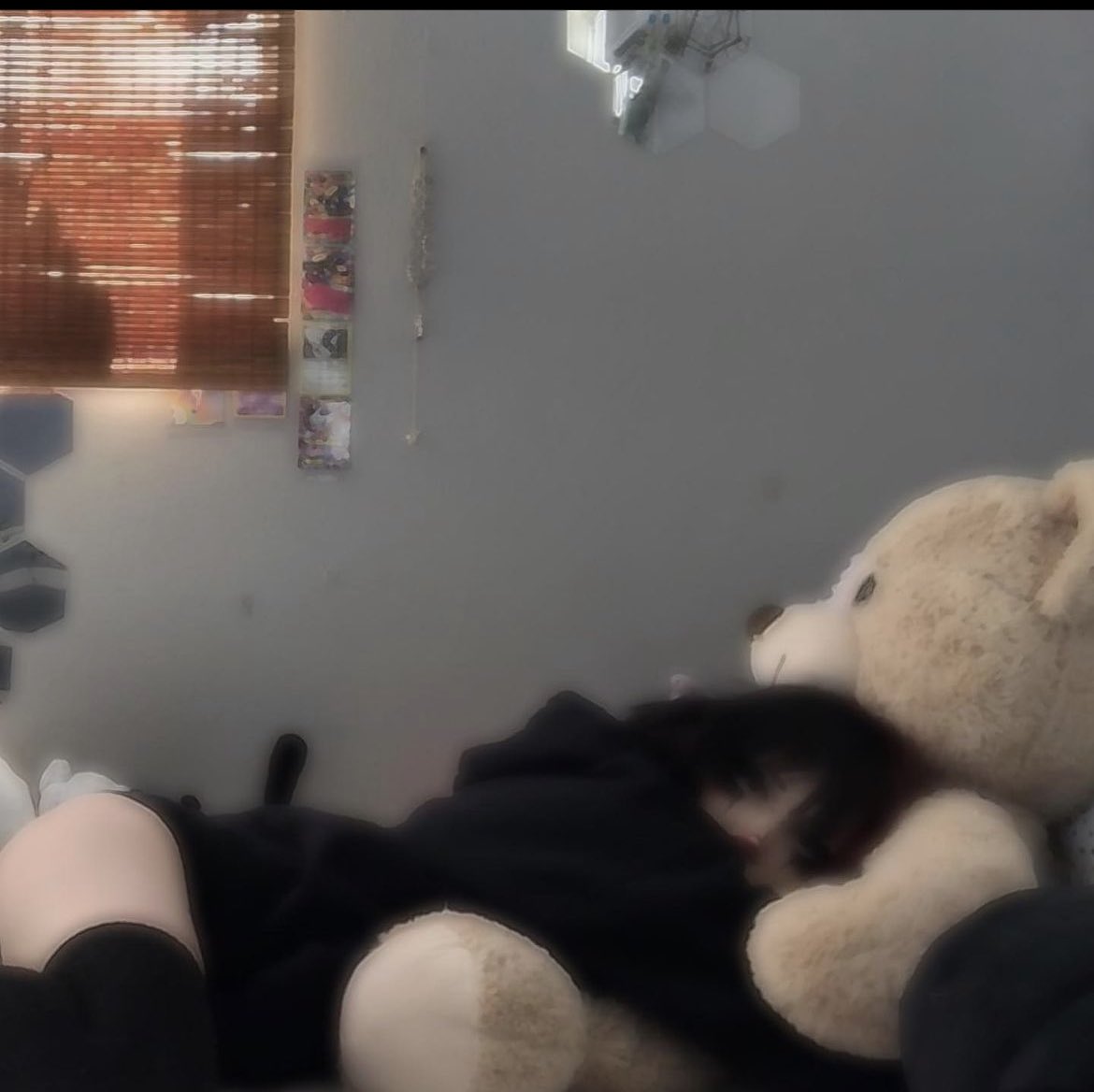 SweetJamzzz's tweet photo. new to nsfw twt—
here to be my kinky self ;)

⁃19
⁃she/they
⁃bi
⁃sub
⁃wanna be fwb? <3
#nsfwtwt #nsfwtwt https://t.co/GbTbe61caS