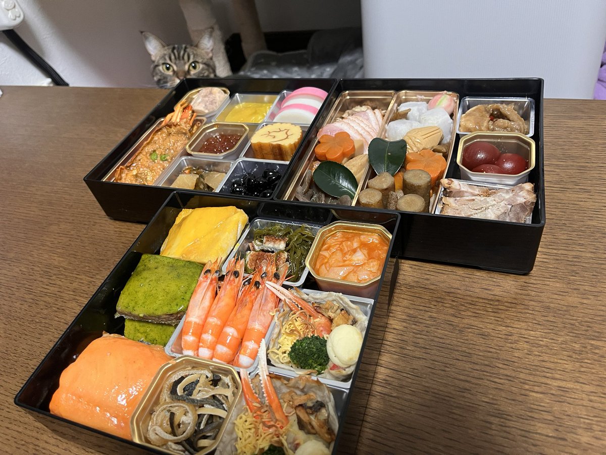 あけましておめでとうございます🎍

鈴木君ありがとう😊
いただきます😭

今年もよろしくお願いします🤲