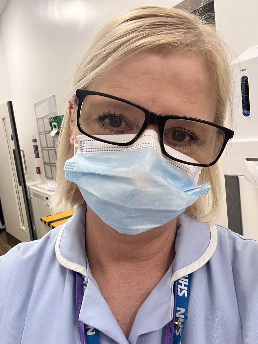 Happy New Year to all those working in our highly understaffed NHS tonight ✨✨✨🙏🙏🙏✨✨✨