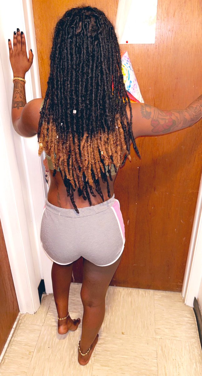 tha_triniD0ll's tweet image. Did someone say length?? If you needed a reason to Loc your hair, THIS IS ITTT!!🥰🥰🥰🗣️🗣️🗣️🗣️ #3yearsIn #TriniBreed🇹🇹🇹🇹🫶🏾.