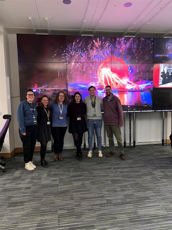 metoffice's tweet photo. #HappyNewYear from the team working the night shift at the #MetOffice

All the best for #2023 from all of us 😃 https://t.co/tdLblPSL1V
