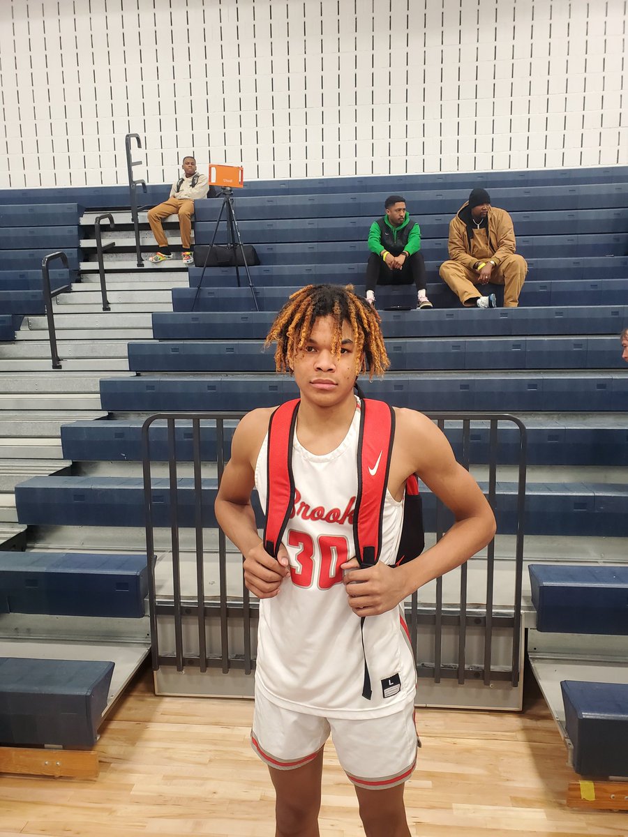EdmondTaylor18's tweet photo. TaylorMade Pick 
Allen ISD Holiday Invitational 

Iren Bracey 6'6 F 2023 Clear Brook HS (Friendswood, TX)
- Long arms &amp; long Basketball build 
- Shoot the 3
- Versatile defender 
Go to https://t.co/7UTn3xVn6S to check out his full Player Evaluation 

College Coaches 👀👁👀 https://t.co/pHZREDBKws