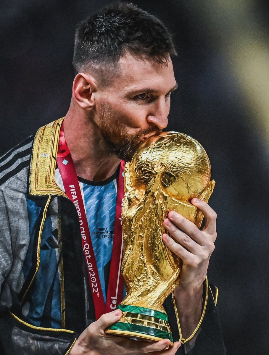 El pingüino que escabia tweet media