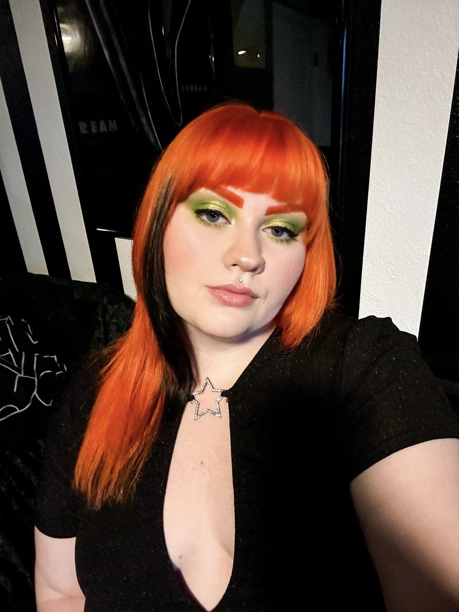 CassiMarieG's tweet photo. 💚 https://t.co/pB99xrYgLu