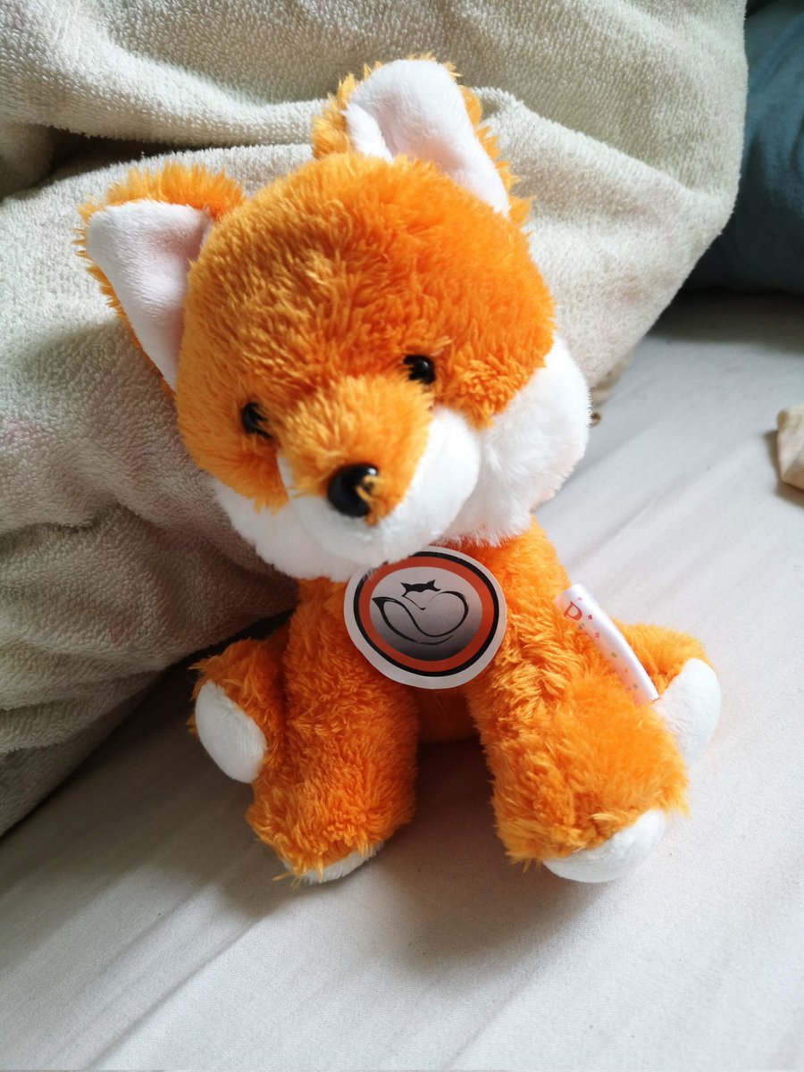 levcakes's tweet photo. @VulpineEsports Happy new year from this old fella :D https://t.co/YP0TJbhwF2