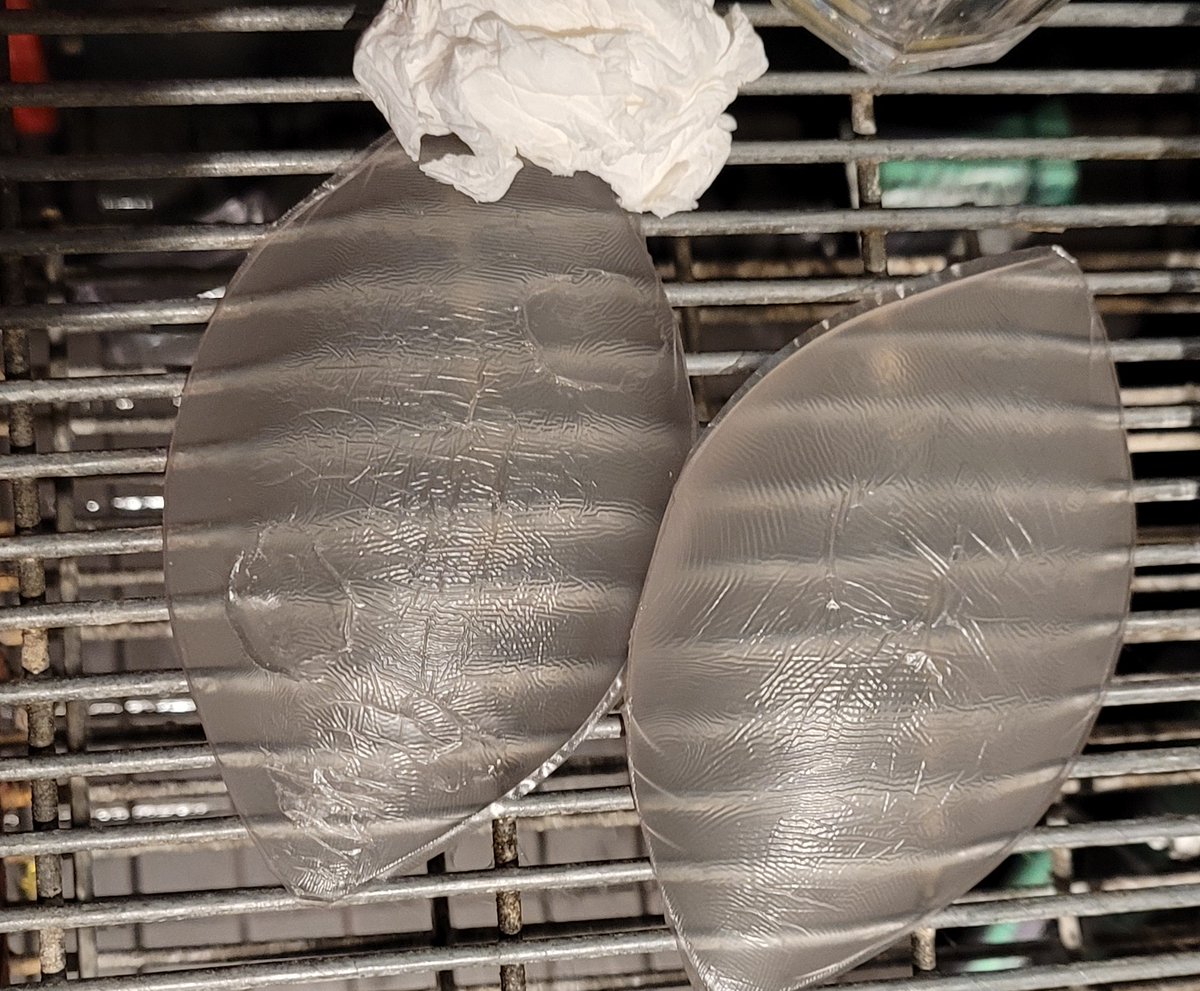 lizzyp29's tweet photo. #ChickenFillets
I think 2023 has peaked already, with the discovery of a pair of boobs on the floor of the Ladies loos at 1:10am on Jan 1st!!! https://t.co/HhCwhEqFwK
