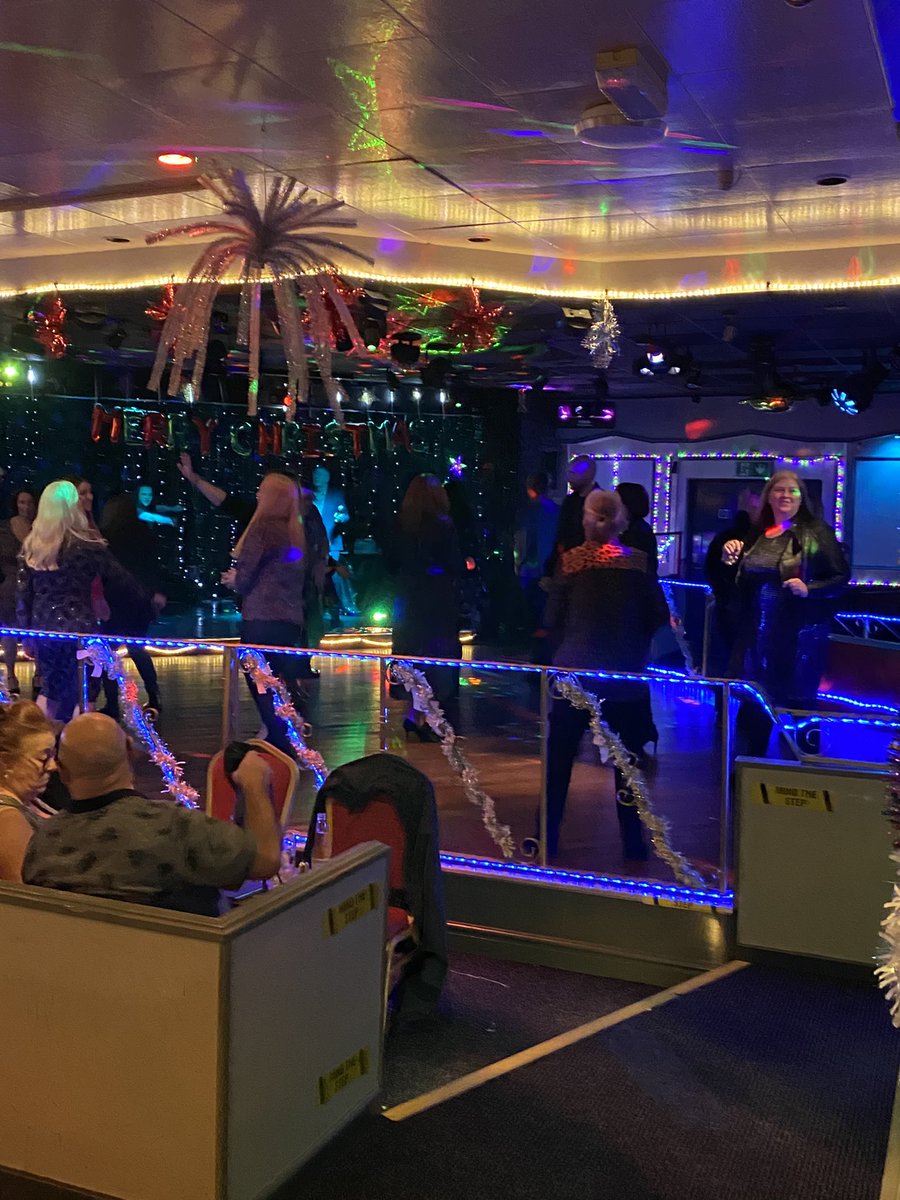 MetalboxClub's tweet photo. Happy New Year from everyone @MetalboxClub 

Thank you for your support and here’s to a fantastic 2023 https://t.co/7TLOtQ6gKg