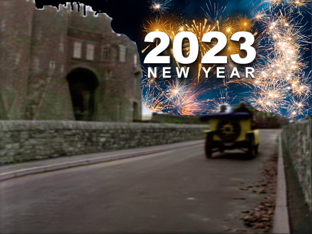 Happy New Years Everybody Make It A Great One!🥳🎉🍾#DoctorWho #DrWho #NewYears #NewYears2023 #HappyNewYears #LondonFireWorks #OutWithTheOld