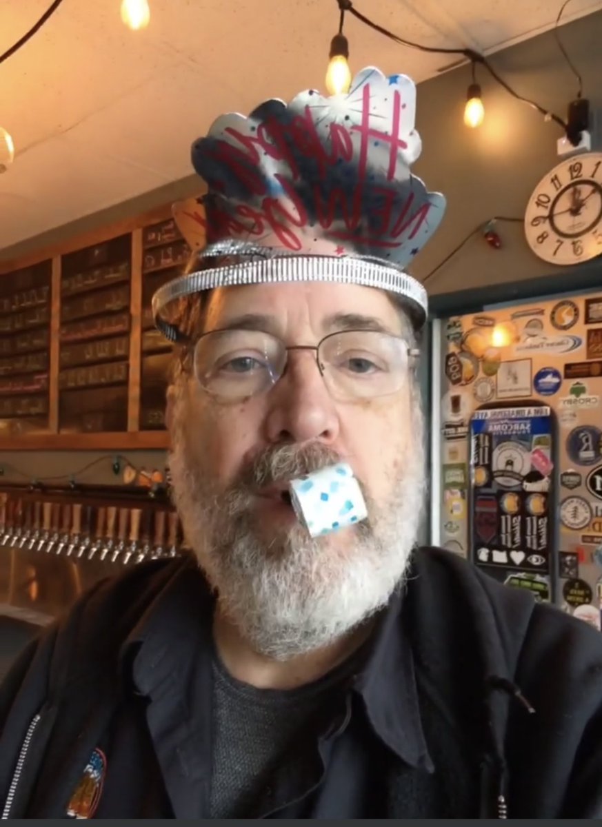3MugsBrewing's tweet photo. Join us for dinner, stay for the party: live music, party favors, snacks, midnight champagne toast! https://t.co/JZxY5Q6V3K