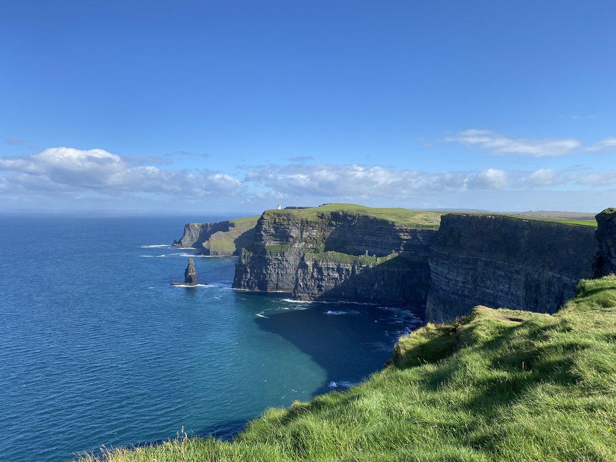 Dr. Christian Commander tweet media