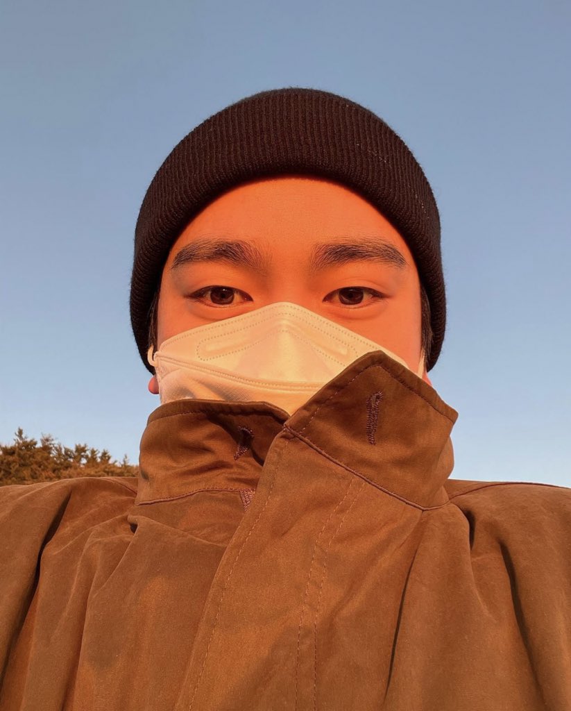 daily park jinyoung (@daily_pjy) on Twitter photo 
