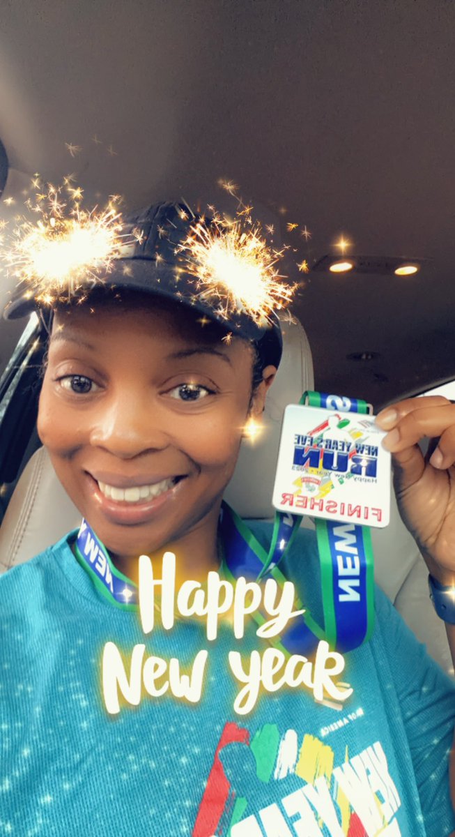 TMeyon's tweet photo. Spent New Years Eve running that 5K I’ve been telling myself to do all year! Made it to the finish line ☺️. https://t.co/DjgebOqXOg