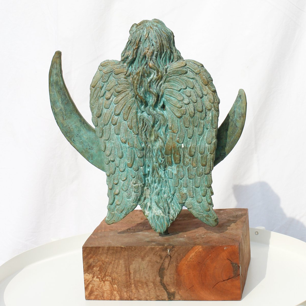 ArtistAlka's tweet photo. Bronze Sculpture - Moonlit Night I Bust H15 x W10 x T7 Inch I Available (Limited Edition)
#indianart #artwork #sculpture #bronze
#artgallery #artcollector #artexhibition #artistalkachoudhary #alkachoudharyartwork #contemporary #art #contemporaryart #instaartist #delhiartist #dlf https://t.co/eZXcbBWNGr