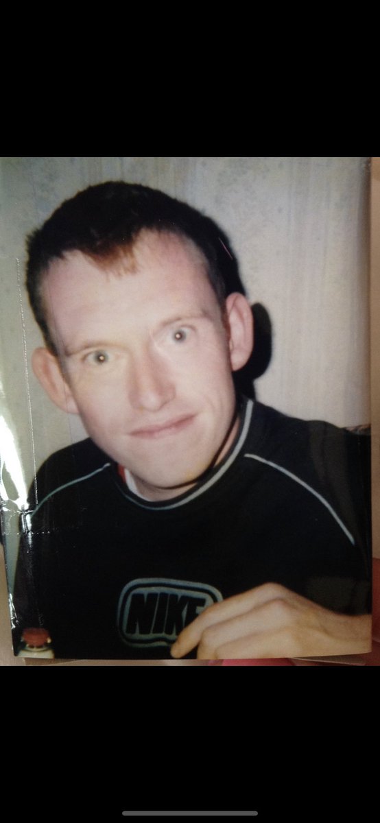 jilli09's tweet photo. You would’ve been 50 today 😭😭 Your 19th birthday away from home. How you’re missed so much my best pal & big brother. Happy Birthday in heaven Gary💕💕 No doubt yourself & Derek are having a #shloer up there #bigbrothers #heaven #angels #gary https://t.co/KdcOkhZqtj