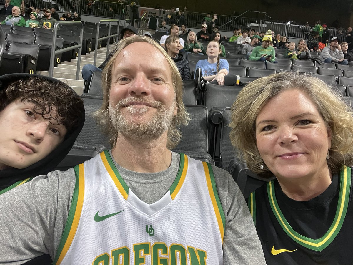 BlogCole's tweet image. #goducks, #alwaysus,