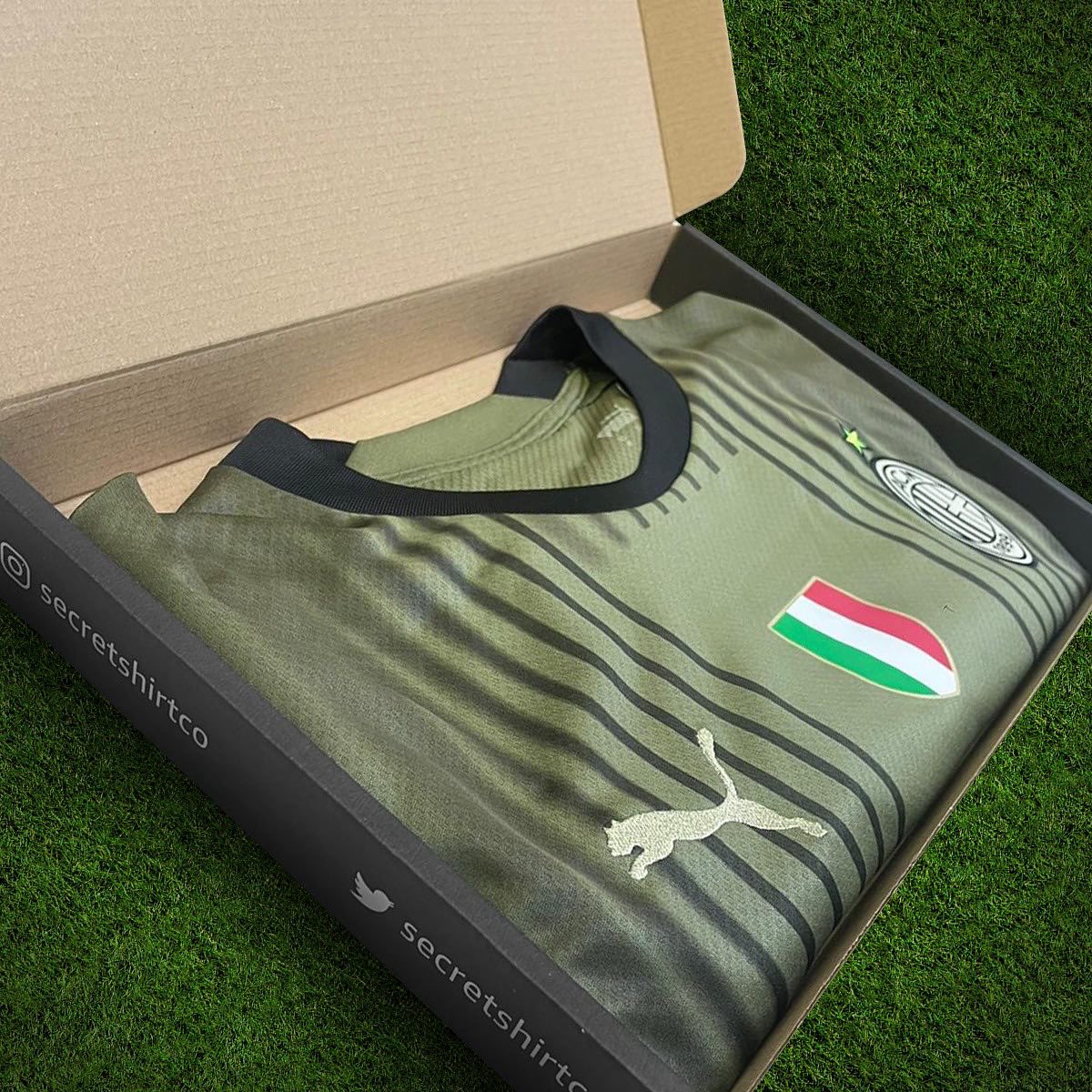 Secret Shirt Co New Years Giveaway. 2/24. 

To enter 👇

🔄 Retweet this tweet
🤝 Follow us

Winner will be announced at 1.55AM, Good luck! 💥