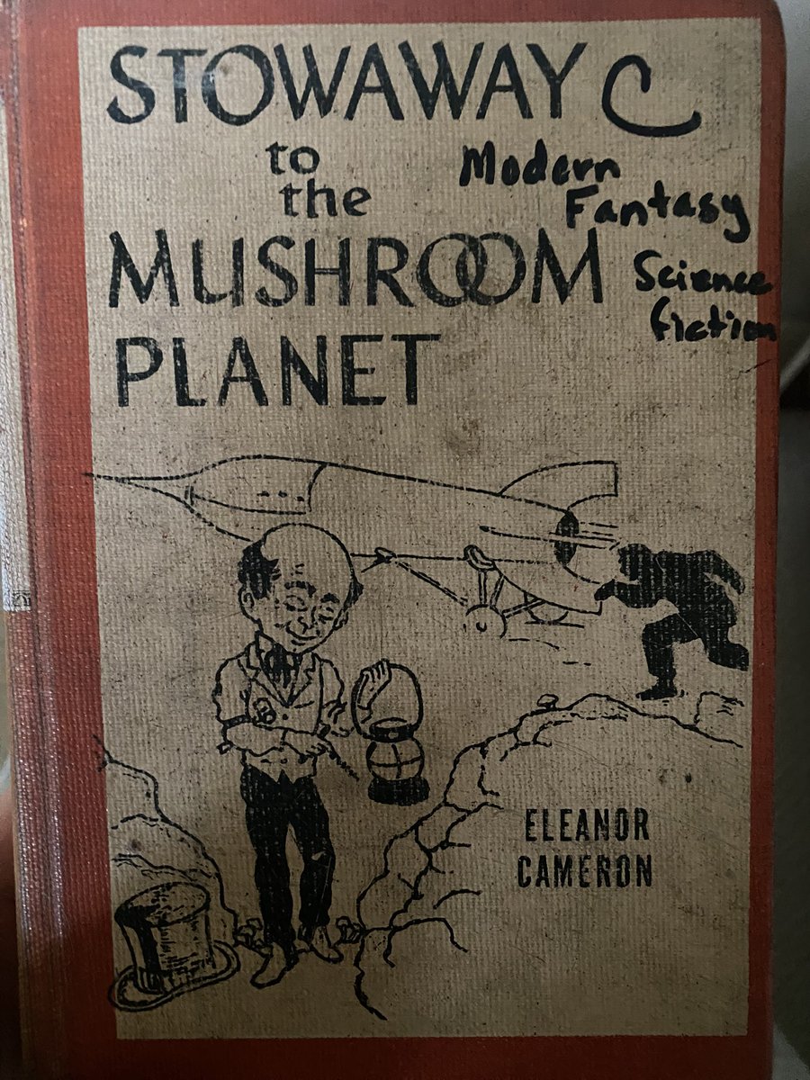 MyconautMI's tweet photo. Hope you’ve all had a great holiday and a blessed new year - we’re grateful for your support and #cheers to a #NewYear 🥂 

#HappyNewYear2023 #Welcome2023 #fungi #mushroom #marquette #michigan https://t.co/7iCMlKZnZ2