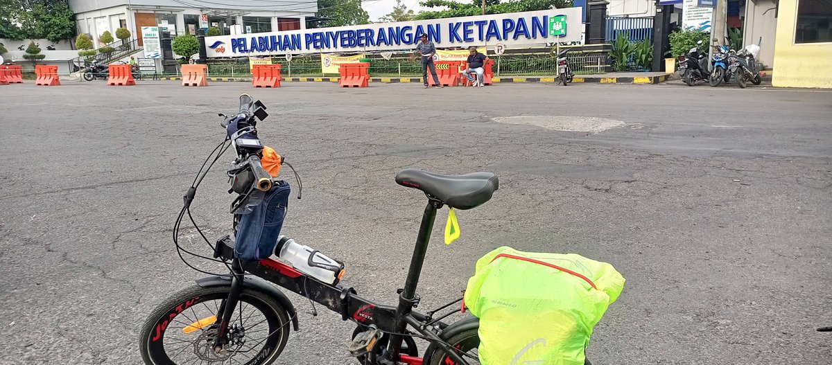 Tahun baru sepi 
#ketapang
#gilimanuk
#pelabuhan