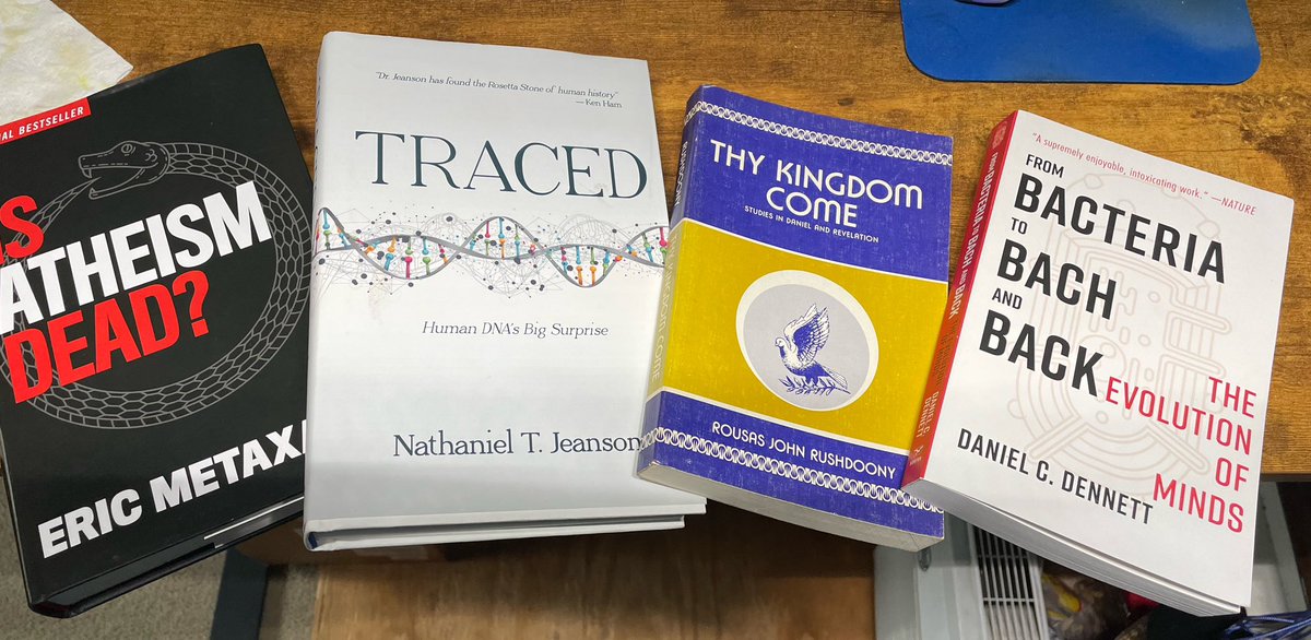 ApoloJedi_'s tweet photo. Dear Twitter friends,

I’m doing a #TwitterFast for January 2023. I plan to read at least 4 books, write 4 blog posts, and generally be more productive during my time away. See you all in a month https://t.co/310ntXHx6g