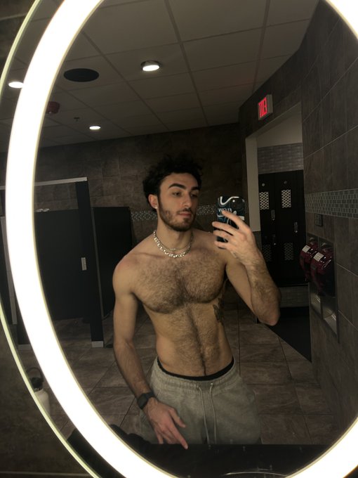 Let's get the celebration going!!! 🎆 Here's 50% off my OF 🔖 // Also sending out a popular PPV video for