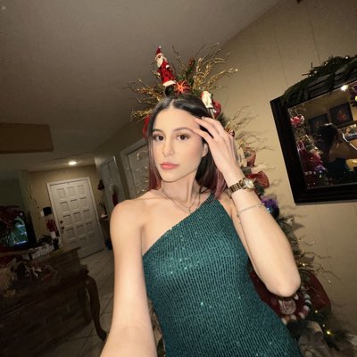 #NewProfilePic Happy new year 🥳
