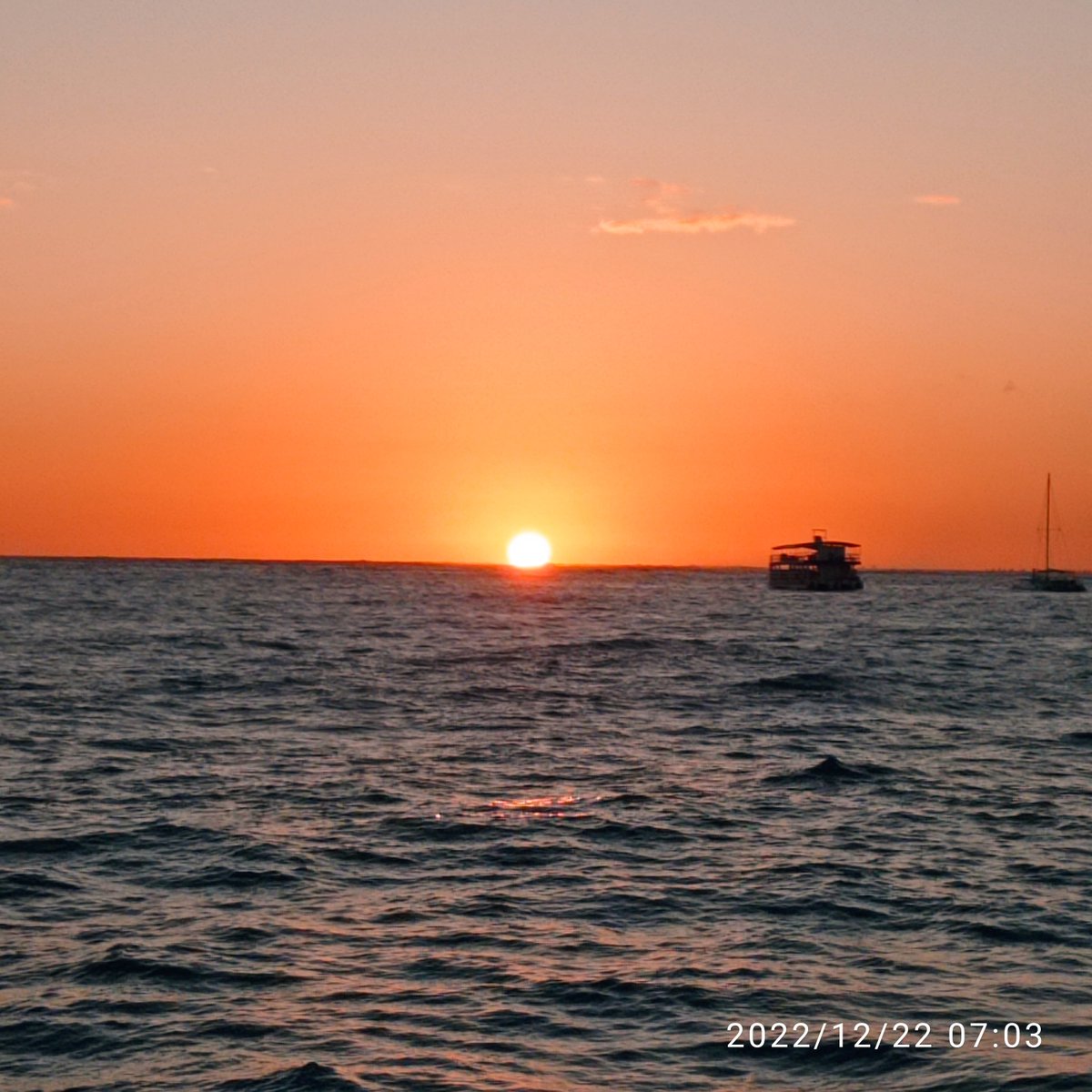 CesarLavale's tweet image. Muchas gracias 2022 me dió muchos amaneceres de color y nos guías para seguir este 2023 feliz.
Happy New Year. Dios nos guia