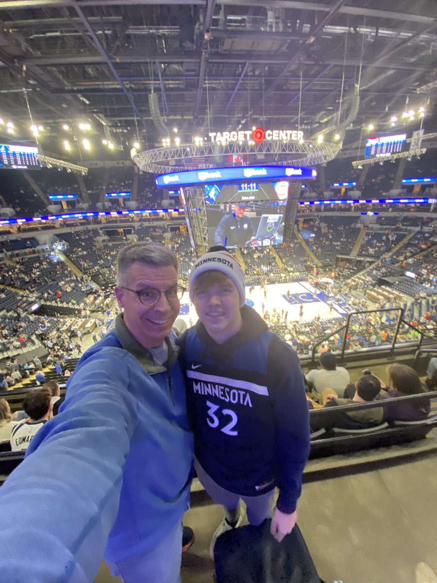 JaysonGerth's tweet photo. First Wolves game for both of us! #packpix https://t.co/4dnlxgNIv3