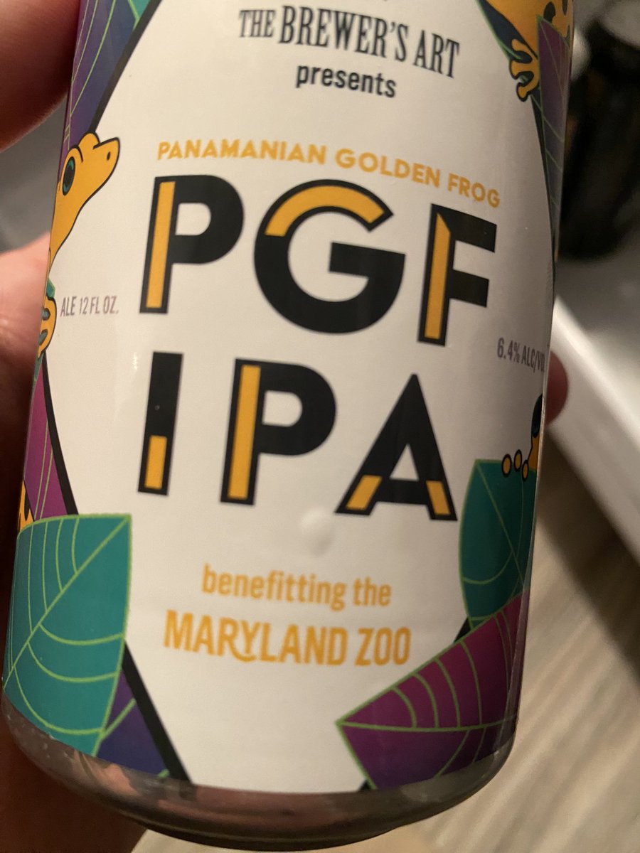 mike_jay_k's tweet photo. @AestheticPuppet @DeweyHaveTo @matoaka23 Happy new year and I’m saving the tree frogs one beer at a time. https://t.co/wkyeTZgg0y