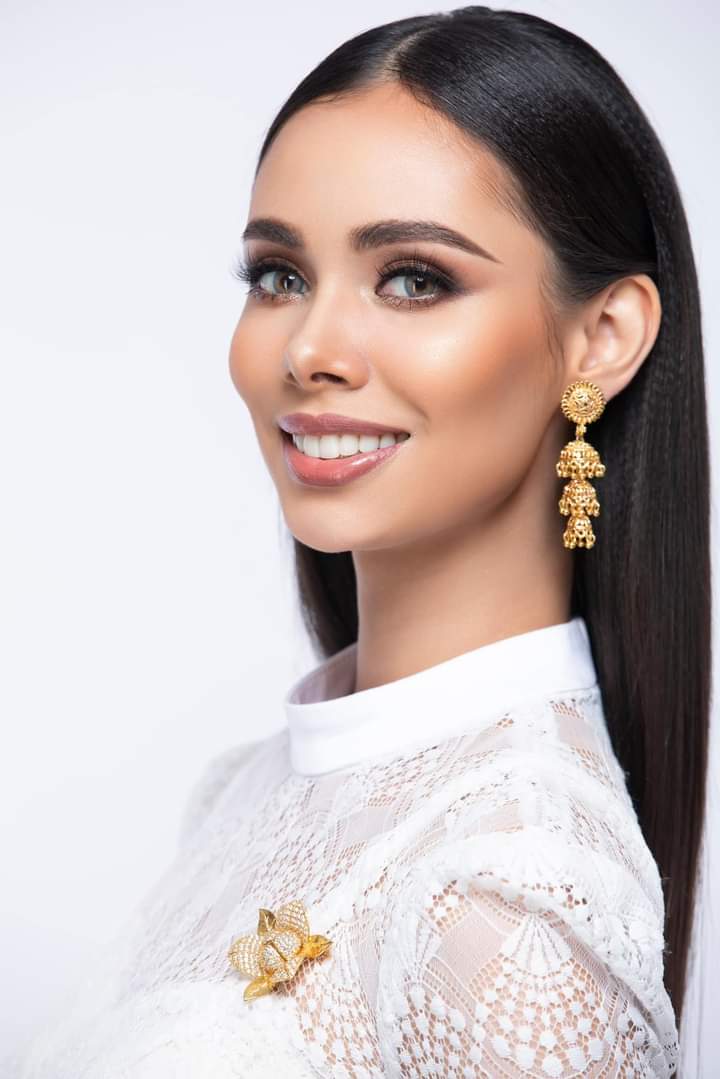 SSovithy's tweet photo. Manitahang miss universe Cambodia 🇰🇭 2022 https://t.co/YcygPp7mVM