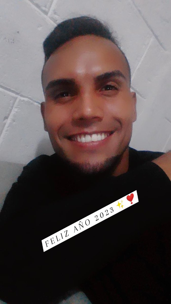 El Lirio de Plata✨ tweet media