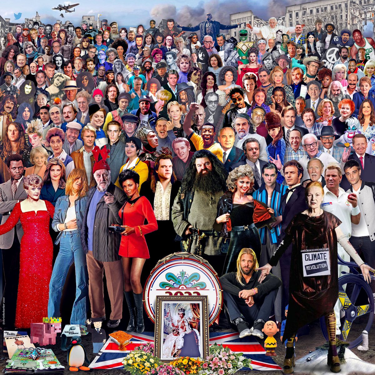 christhebarker's tweet image. Just noticed I made a bit of a mess of that at midnight so here’s the final final version. 
#sgtpepper2022 update 5b…