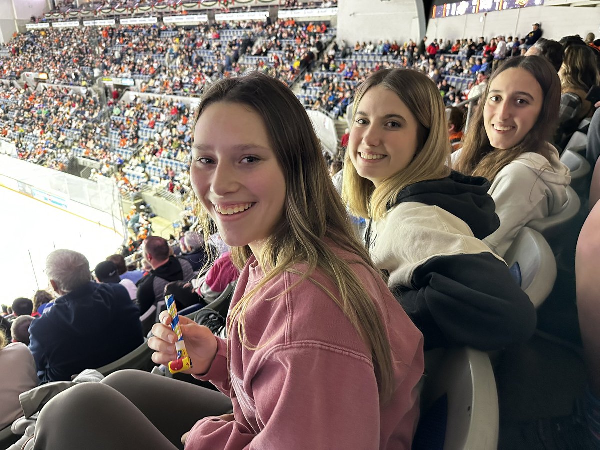 jande8586's tweet photo. Celebrating their first American New Years with a friend and family at the @FWKomets game. https://t.co/3IXD1bZNO3