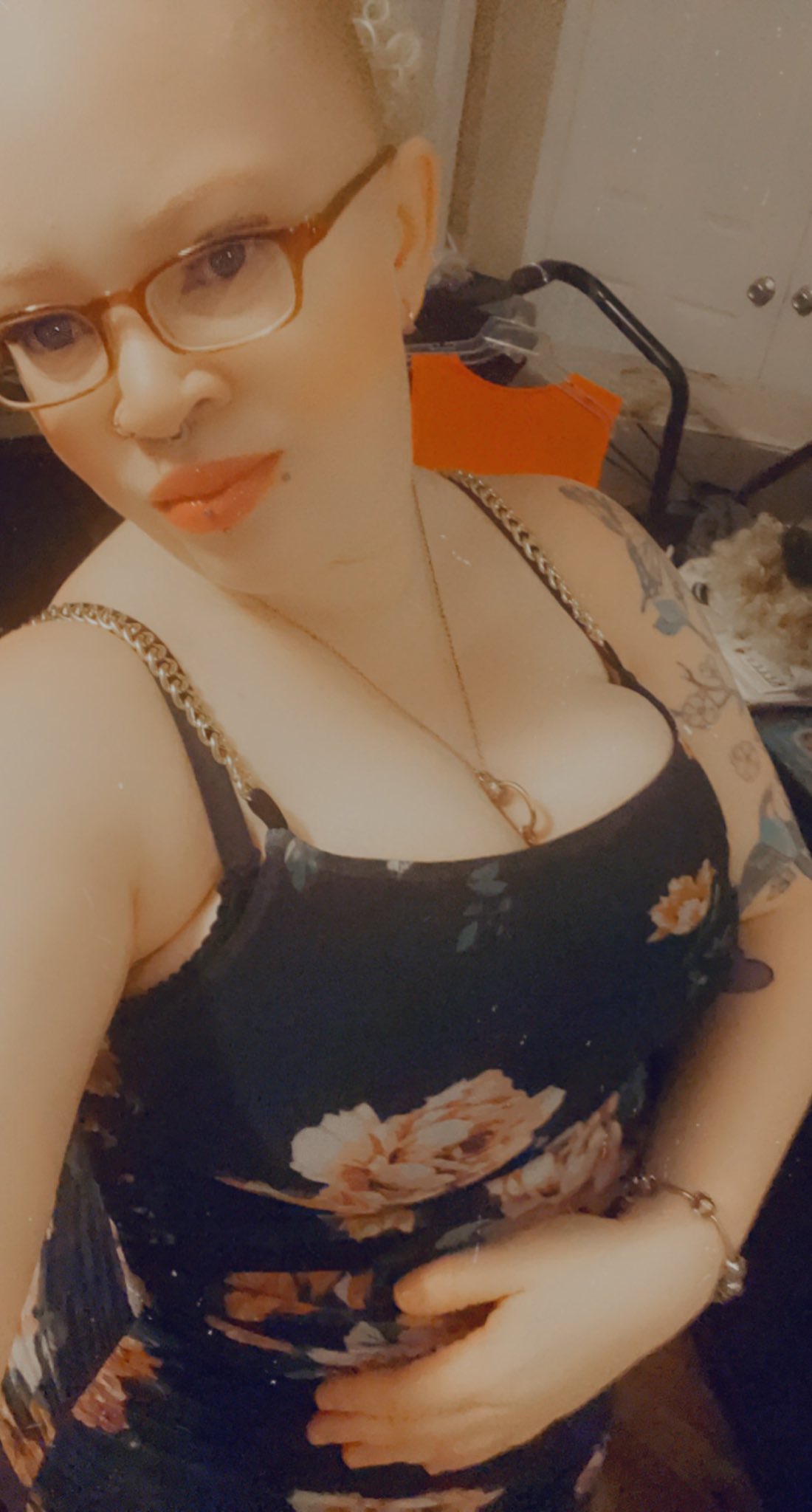 🍈🍈🤤❤️‍🔥 https://t.co/alHRu99RLE