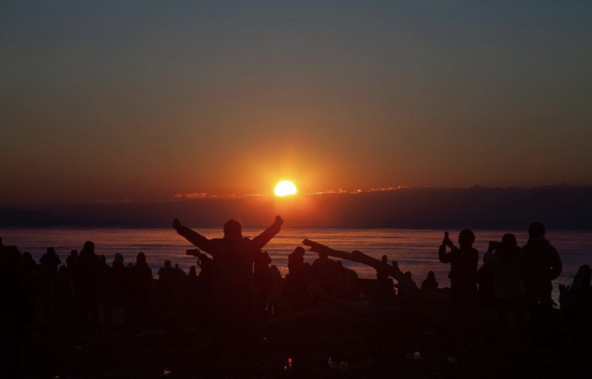 tailwalk_japan's tweet image. 新年あけましておめでとうございます🌅

昨年中もテイルウォーク製品をご愛顧頂き、ありがとうございました。

2023年も皆様の大切な「その瞬間」にテイルウォークがお供できるよう努力します。

本年もtailwalkをよろしくお願い致します✨

#newyear #firstsunrise  #初日の出