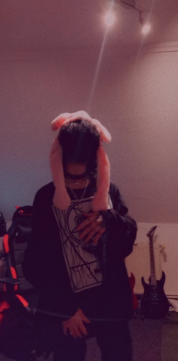SlothyTheDemon's tweet photo. Hi hello it's your local gothboy
#gothboy #goth #alt #alternative #emoboy #boy #cute #hot #darkasthetics #asthmatic #vomitboy #vomitboyx https://t.co/sWHBmVQFTO