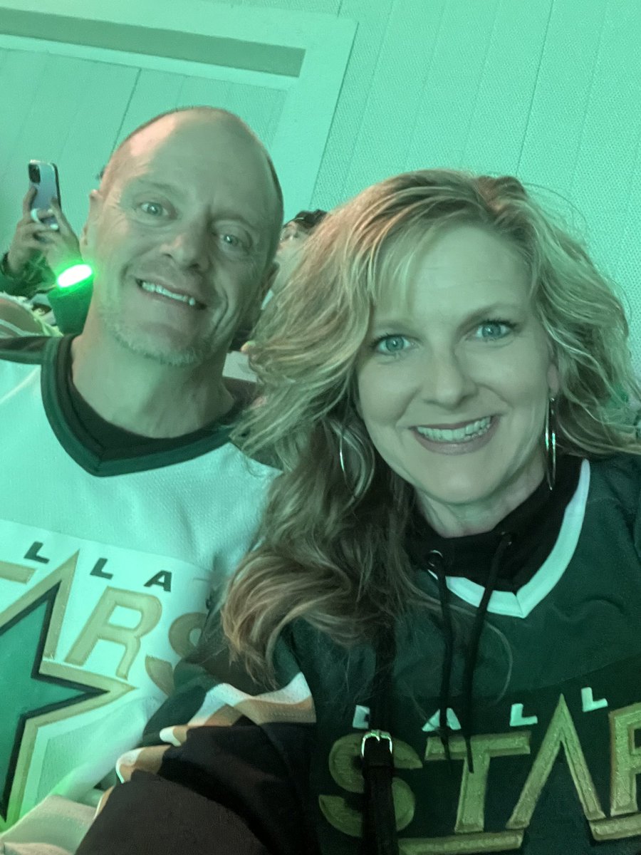 metchison5's tweet photo. @texashockey  LET’s GO STARS https://t.co/u4kjya9mnC