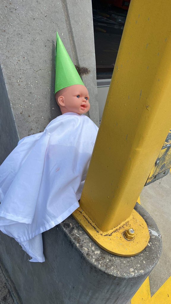 James Royce tweet media