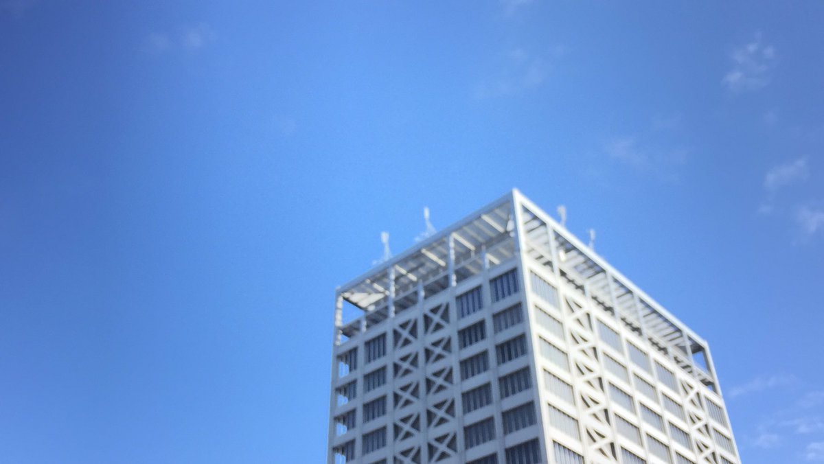 TenonPlus's tweet photo. おはようございます
手温プラスです。

名古屋伏見は 晴れです。

新年明けましておめでとうございます。本年もよろしくお願いします。

#企業公式が毎朝地元の天気を言い合う 
#リラクゼーション 
#揉みほぐし
#老舗
#名古屋市内
#伏見 https://t.co/mTAK83HhmM