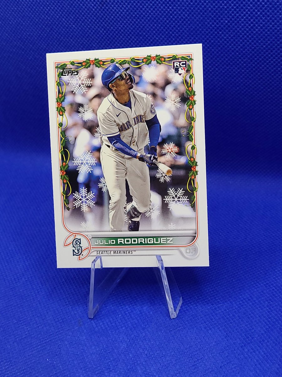 Crown_Collect's tweet photo. 2022 Topps Holiday Julio Rodriguez RC Rookie #HW44 Seattle Mariners
$4 shipping pinned
@sports_sell @oddballbaseball @CardboardEchoes @NolaCardBoard @TonysCards @KansazCards @24_7SportsCards https://t.co/LVksdUehi1