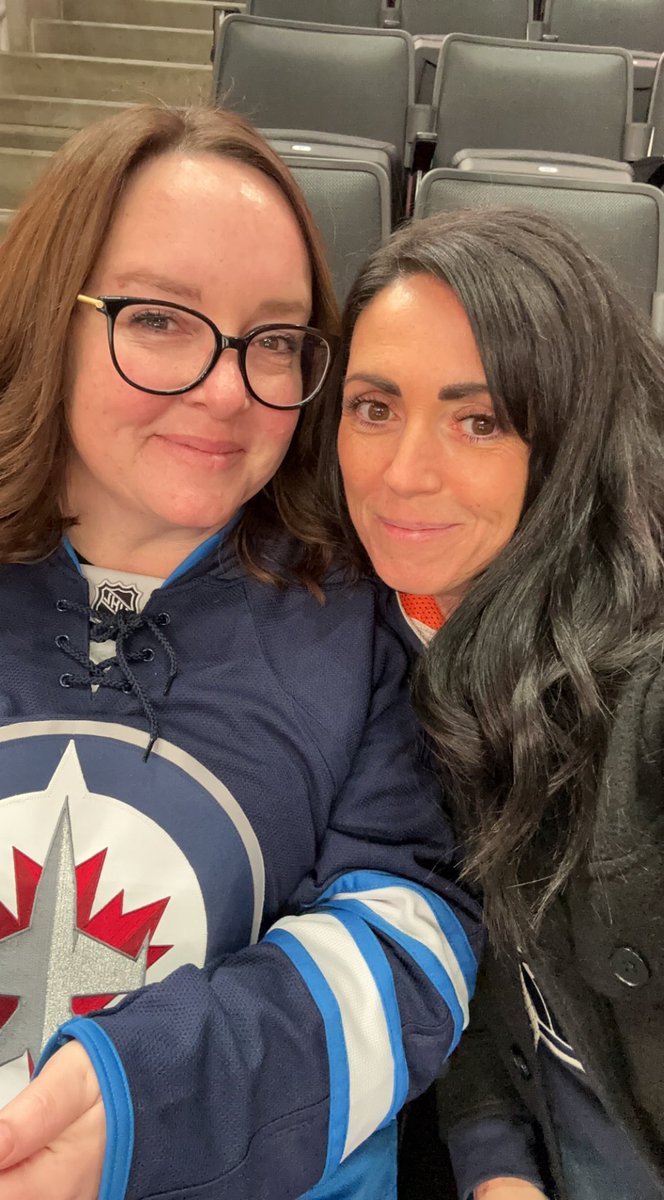 ruppgirl's tweet photo. #letsgooilers https://t.co/ZhW74ddJkZ