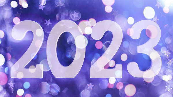 olis80's tweet photo. ¡Termina el 2022, un año de grandes enseñanzas; que este 2023 sea de amor, salud, prosperidad, dinero, paz y abundancia para todas y todos! 🎉💞 https://t.co/ikydopIsli