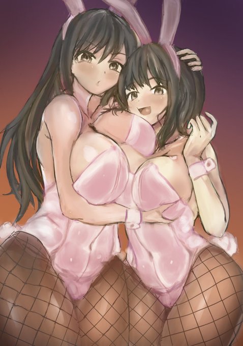 去年の十五夜に描いたバニーも貼っておきますこゃん! 