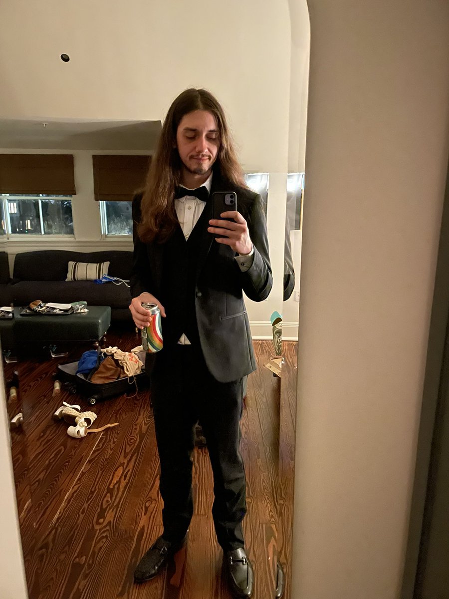 cryChriscry (@crychriscry) on Twitter photo 