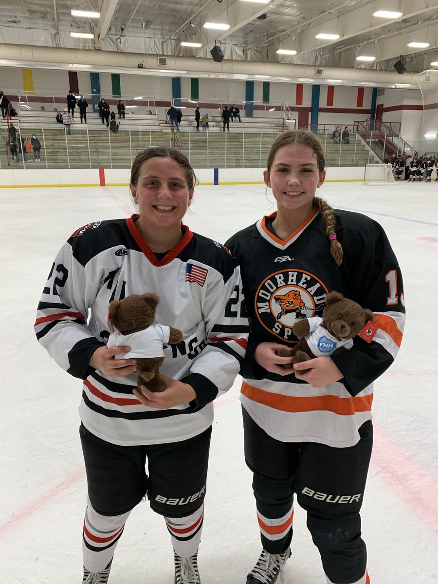 YouthHockeyHub's tweet photo. Danglefest 2022
15A

Rochester> Moorhead (4-1)

POTG
Roch: Addison Vaszily
Moorhead: Adelyn Heinrich

#Danglefest22 https://t.co/XdO6D90mph