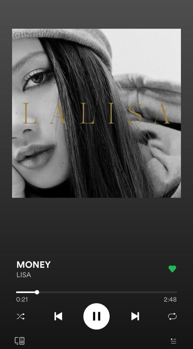 LaliceUpdates's tweet photo. [NAVER] - The song #MONEY of #LISA (@BLACKPINK) is also considered one of the most popular songs to open for 'New Year' on January 1 every year, thanks to her New Year's wish to become rich.

🔗 https://t.co/oyoQTmruVV

#블랙핑크리사 블랙핑크 리사
#리사 #LALISA #SG https://t.co/5KnjGFoQ94