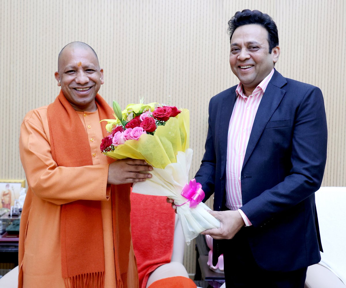 Sanjay Prasad (@sanjaychapps1) on Twitter photo Had the honour of wishing the honourable Chief Minister of Uttar Pradesh <a href="/myogiadityanath/">Yogi Adityanath</a> Ji on the occasion of #NewYear2023
The state is set to scale new heights under his dynamic leadership.
Happy New Year to all. Had the honour of wishing the honourable Chief Minister of Uttar Pradesh <a href="/myogiadityanath/">Yogi Adityanath</a> Ji on the occasion of #NewYear2023
The state is set to scale new heights under his dynamic leadership.
Happy New Year to all.